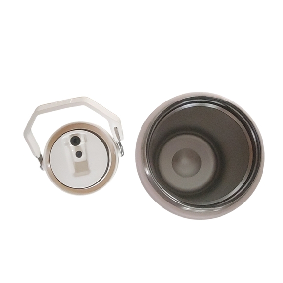 Stanley Light Pink The IceFlow™ Flip Straw Beach Jug | 40oz - Picture 3 of 8